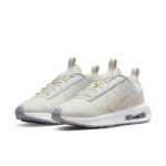 ナイキ (NIKE) NIKE AIR MAX INTRLK LITE シューズ カジュアル レディース SUMMIT WHITE/SAIL-PHANTOM-WHITE DV5695-102